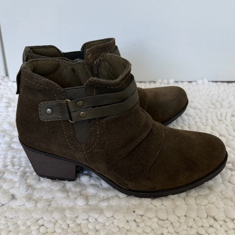 Earth Origins new without
